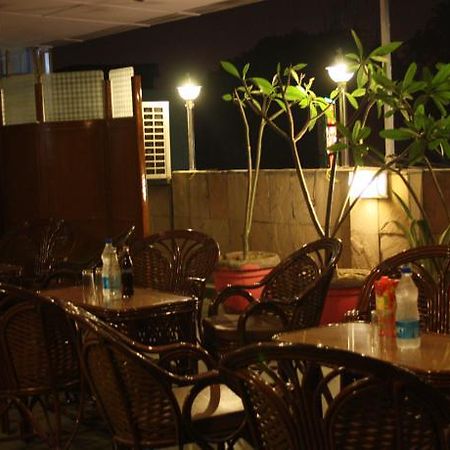 Hotel Rahul Palace New Delhi Restoran foto